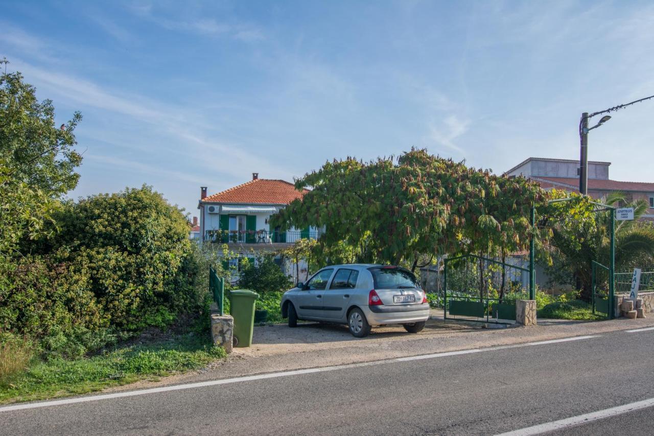 Apartments With A Parking Space Kraj, Pasman - 8457 Ткон Екстериор снимка